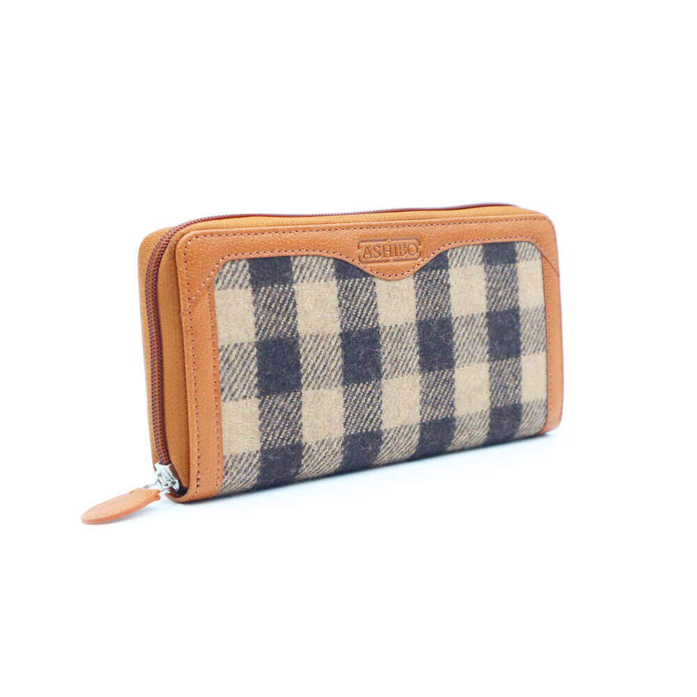 23J-LP-02 Bags for men by y-not India